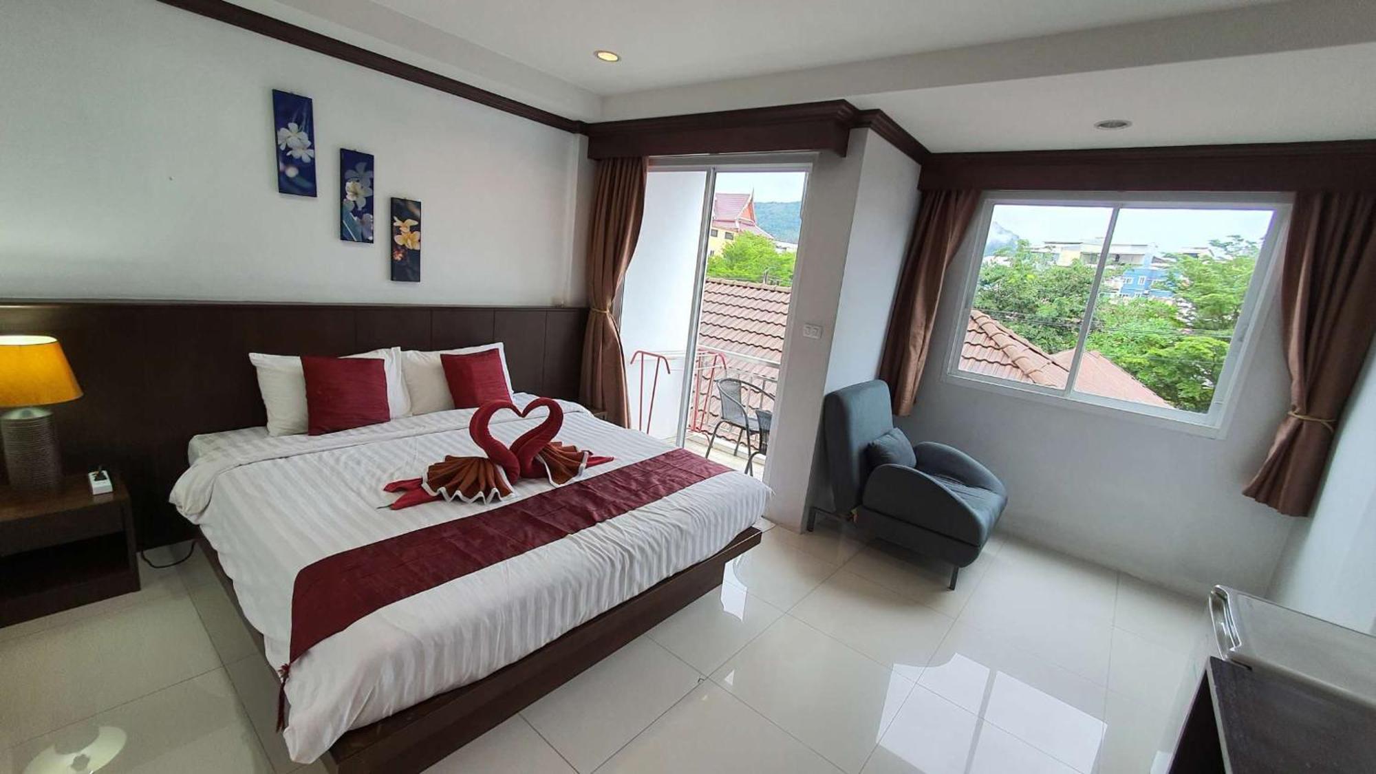 水果天堂旅馆 Hotel Patong Buitenkant foto